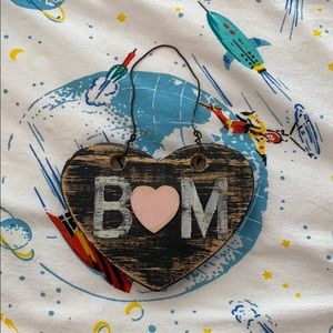 Brandy Melville Heart Sign